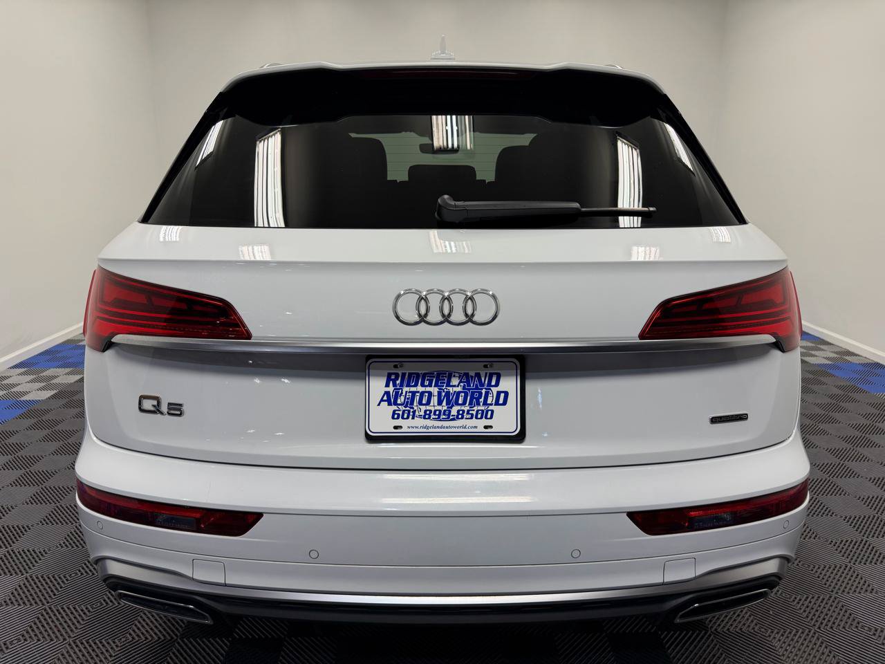 Used 2023 Audi Q5 2.0T Premium Plus AWD/4WD image 11