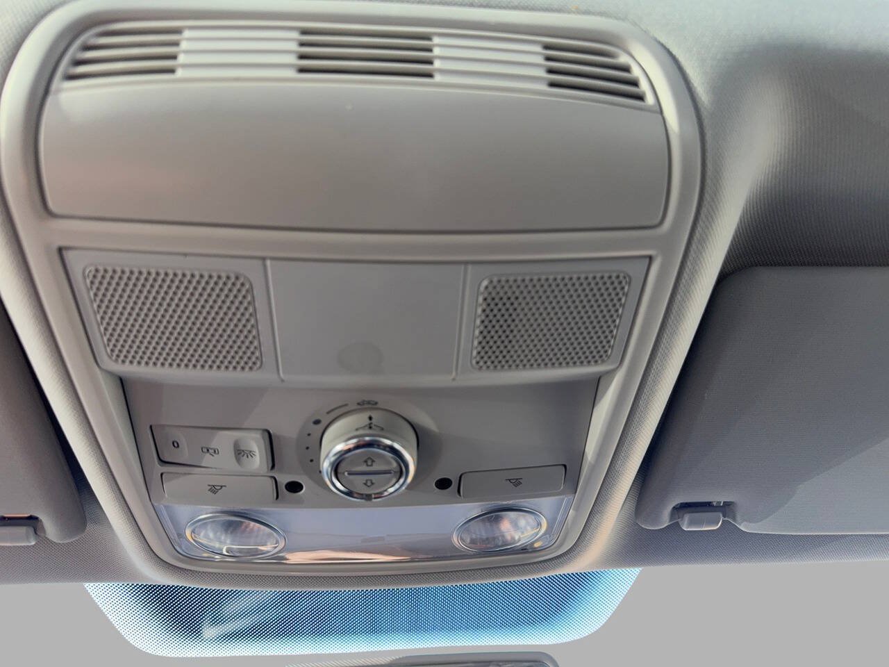 Used 2014 Volkswagen Jetta SE FWD image 38