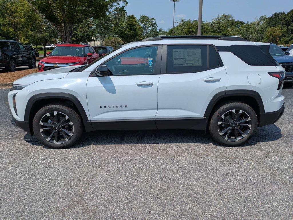 New 2027 Chevrolet Equinox RS w/ Safety and Technology Package FWD image 7