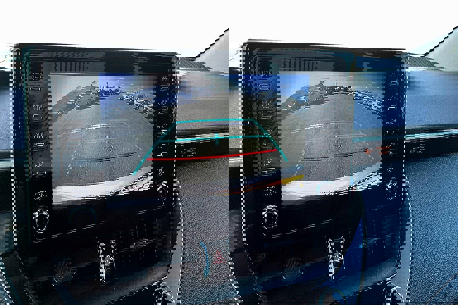 Used 2020 Toyota Corolla LE image 20