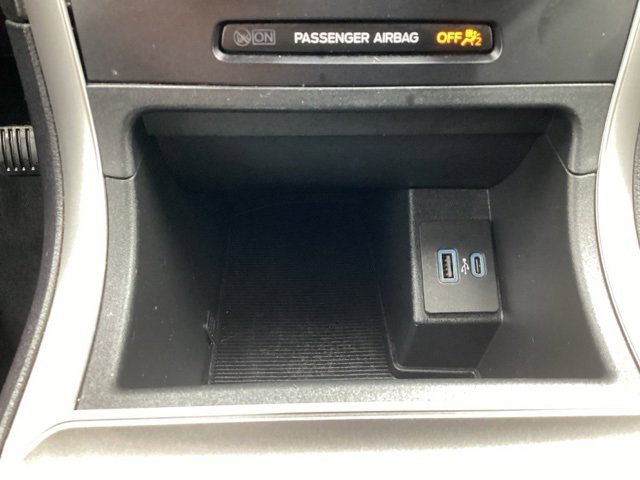 Used 2024 Ford Edge SEL image 21