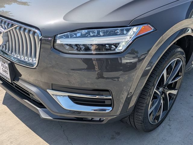 Certified 2024 Volvo XC90 B6 Ultimate w/ Lounge Package AWD/4WD image 9