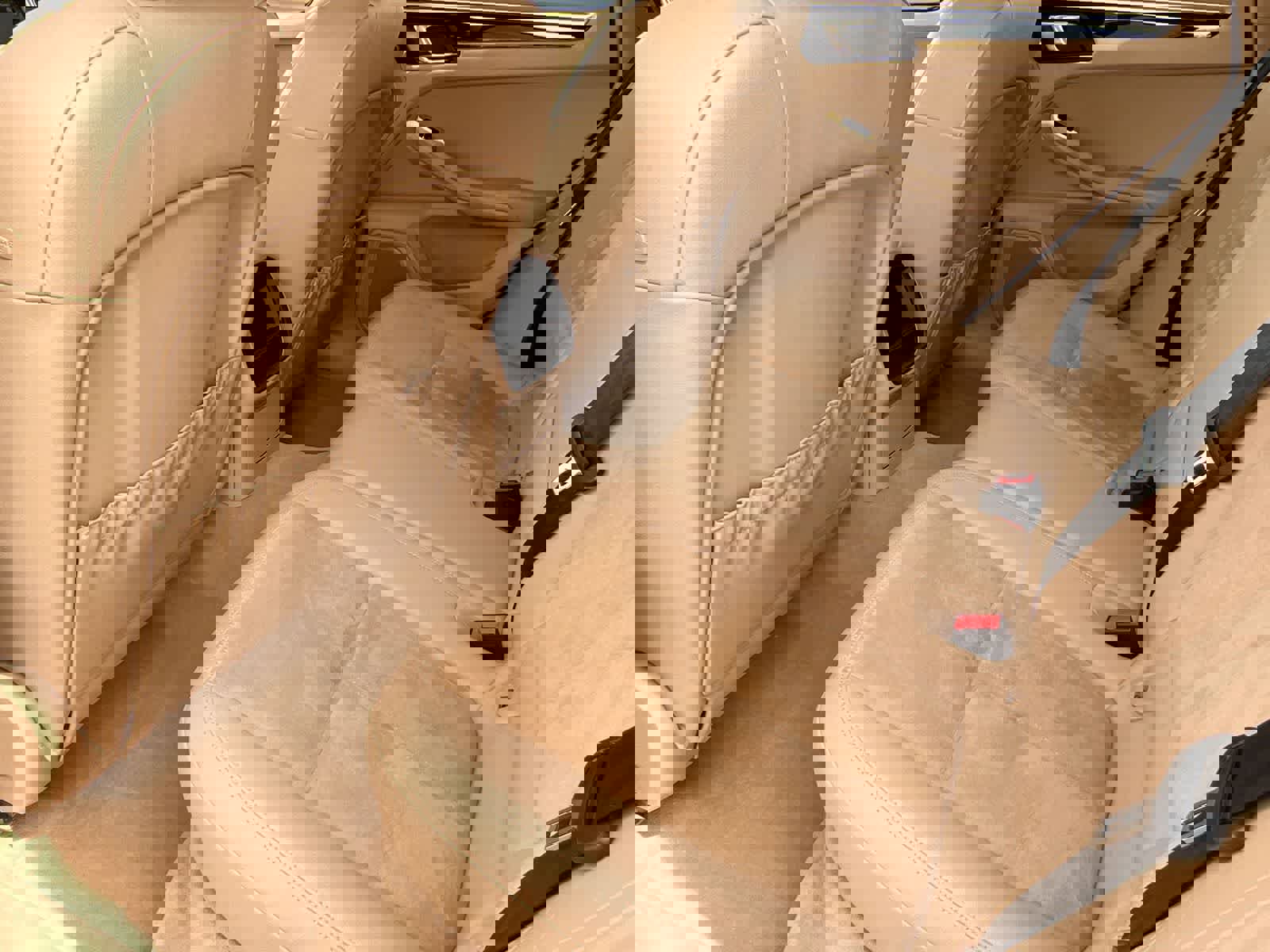 Used 2015 Porsche Macan S AWD/4WD image 18