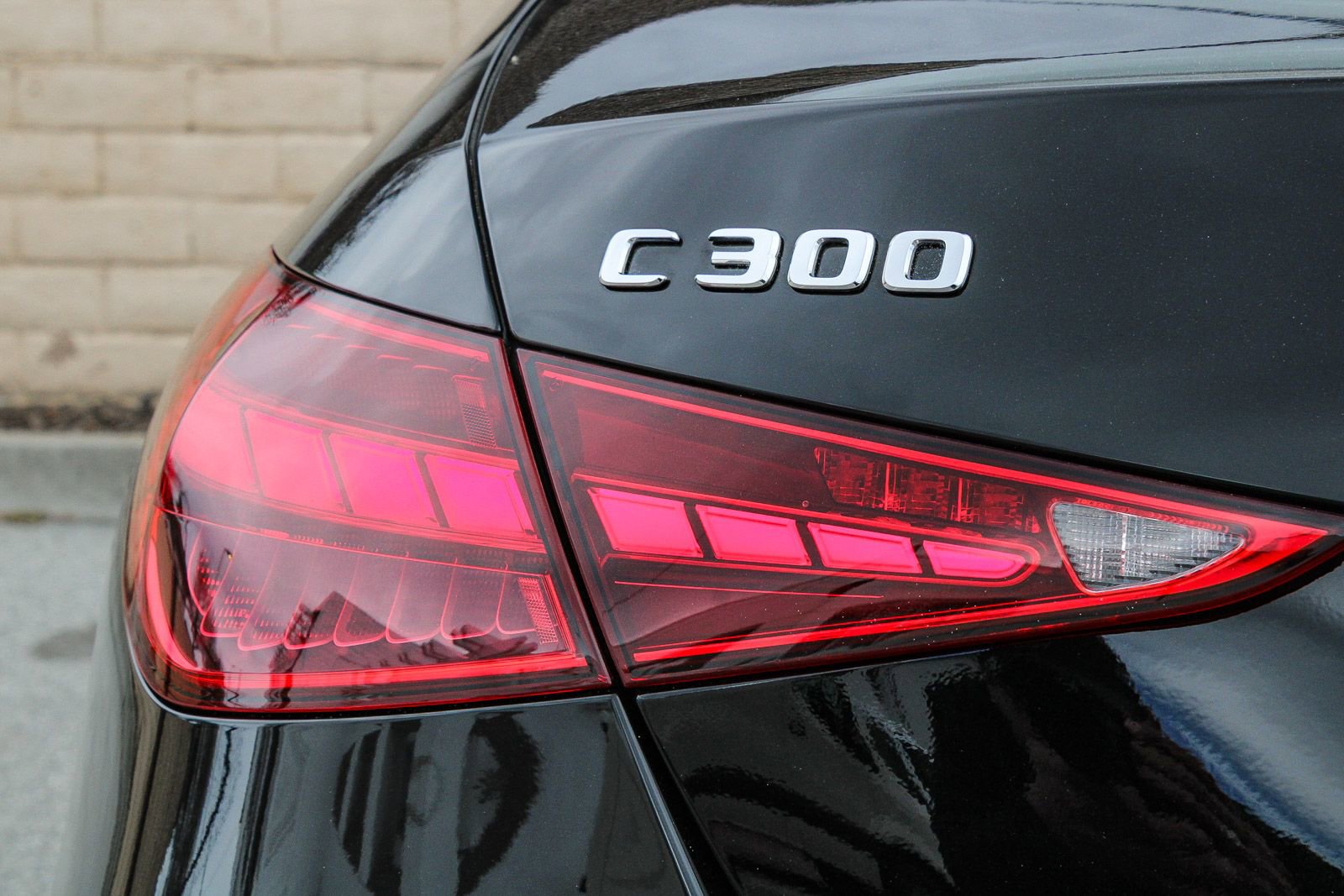 Certified 2025 Mercedes-Benz C 300 4MATIC Sedan image 10