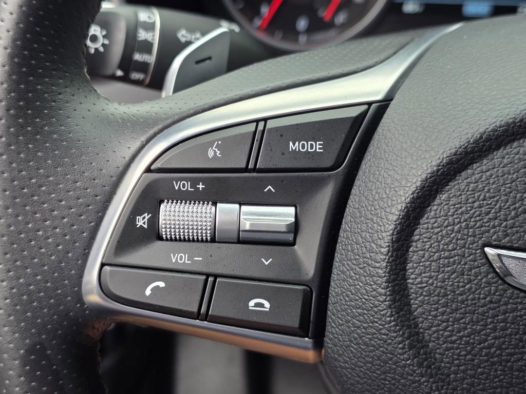 Used 2021 Genesis G70 2.0T w/ Prestige Package image 34