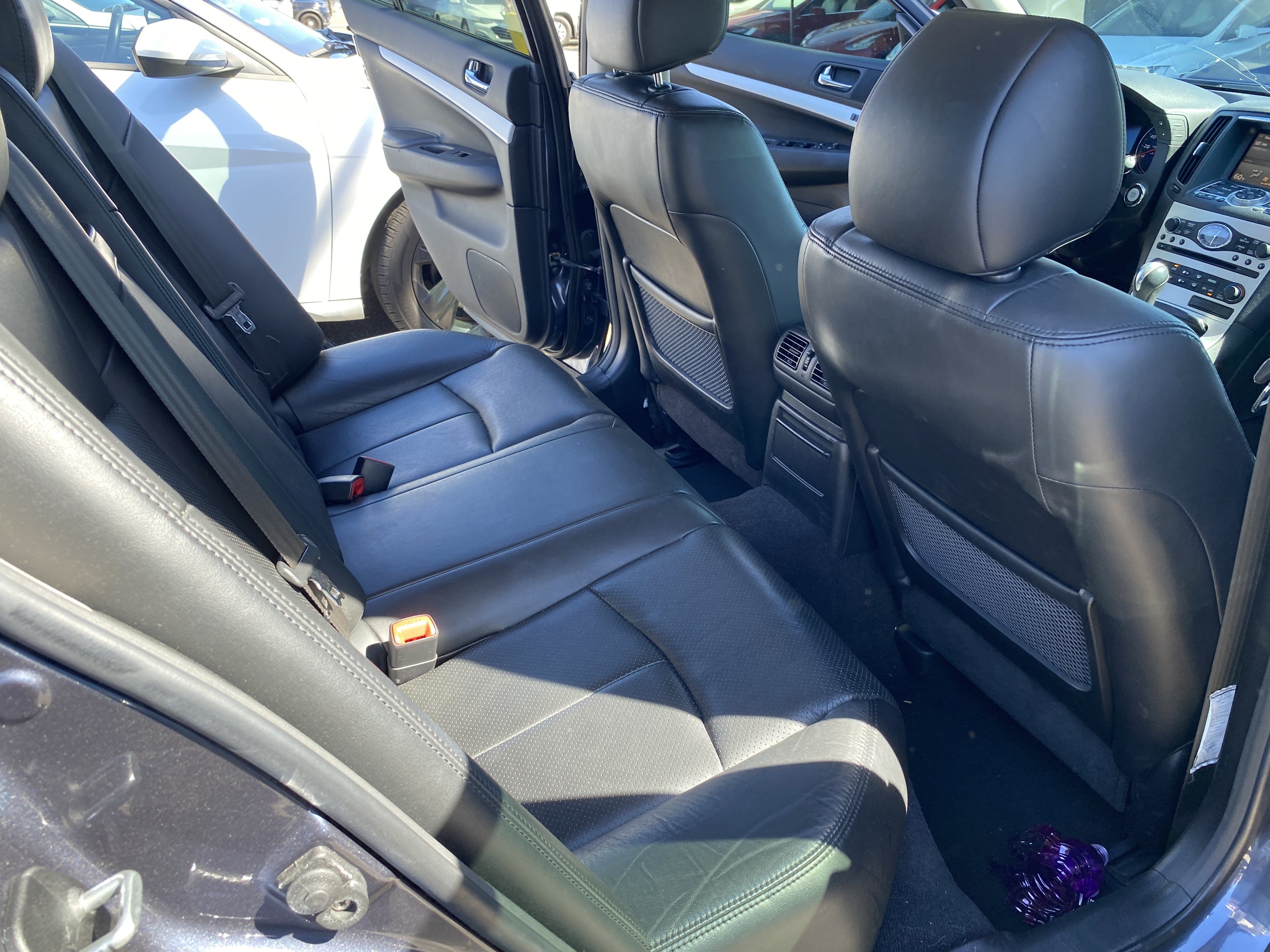 Used 2009 INFINITI G37 x Sedan w/ Premium Pkg AWD/4WD image 14