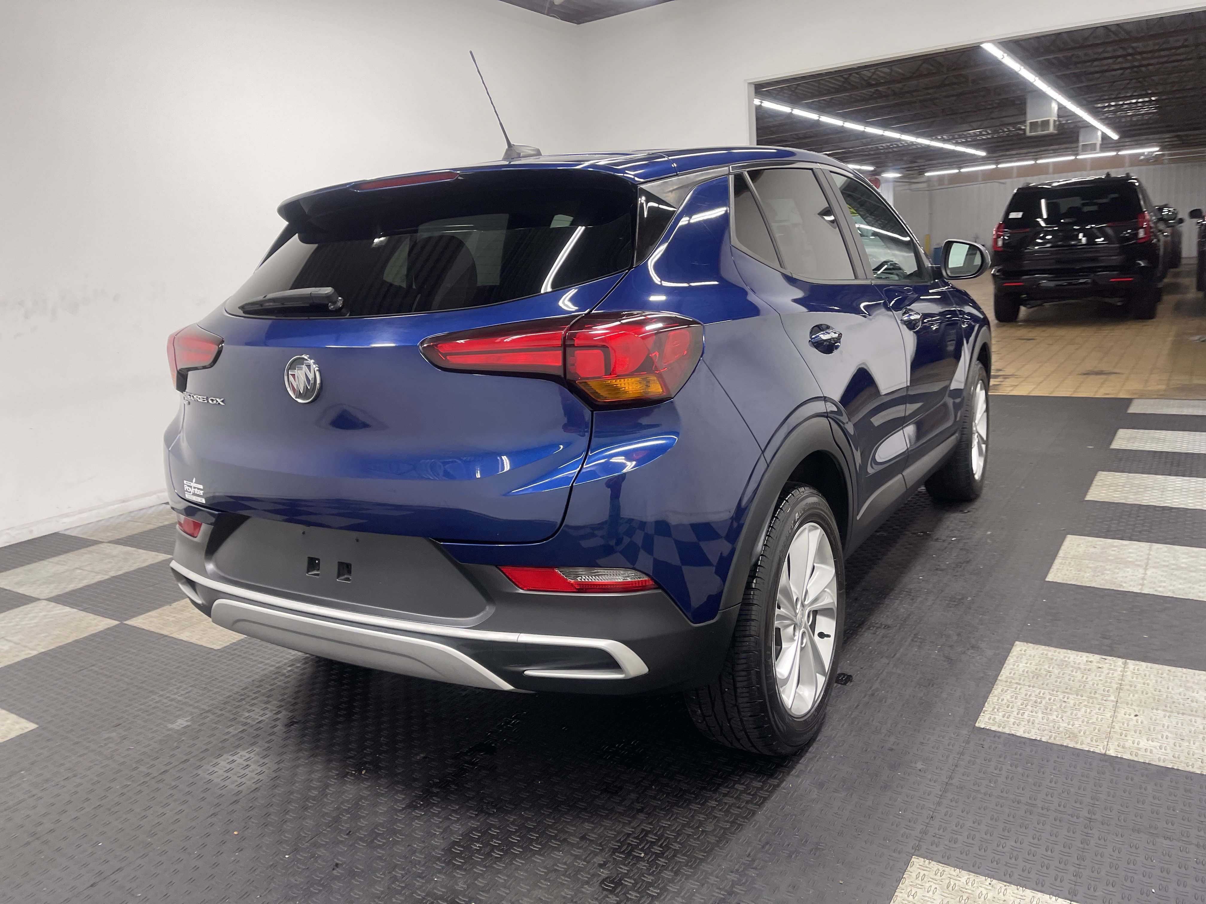 Used 2022 Buick Encore GX Preferred w/ Cold Weather Comfort Package image 5