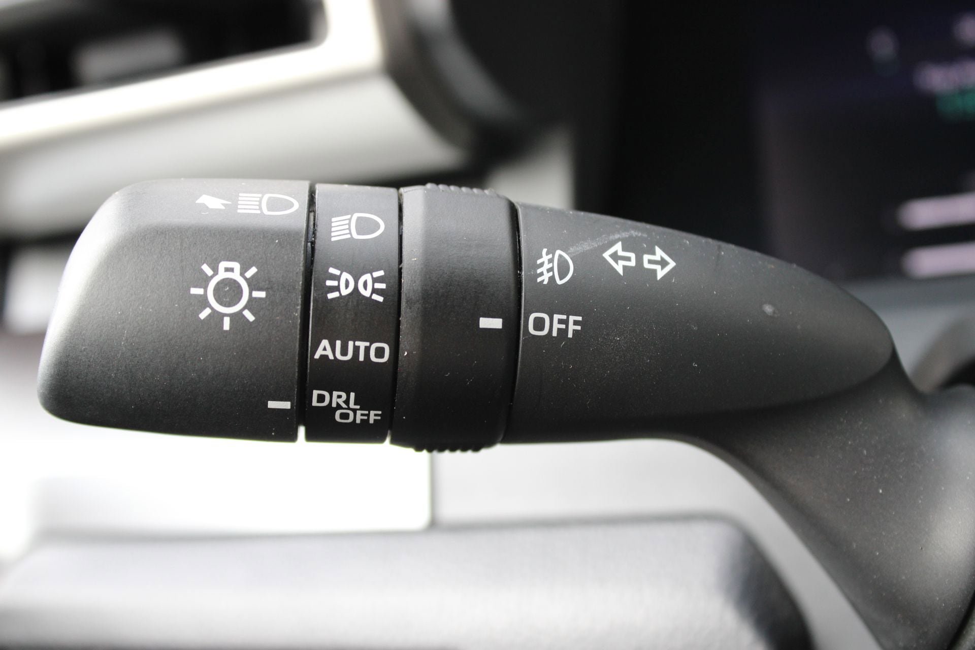 Used 2025 Toyota Tacoma TRD Sport image 29
