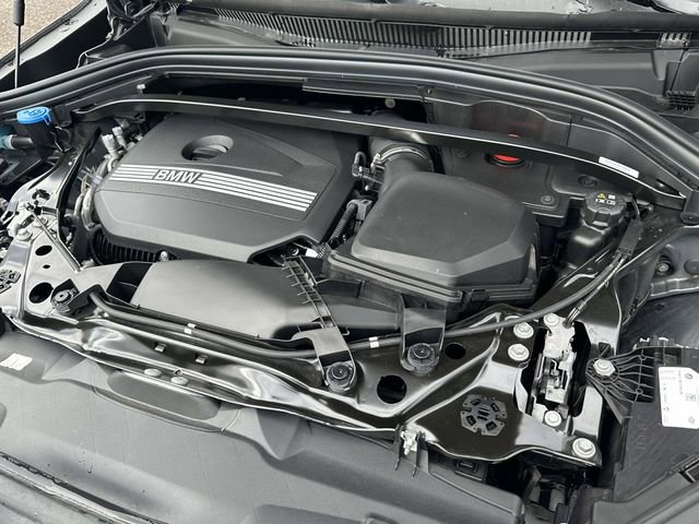 Certified 2025 BMW X2 xDrive28i w/ Premium Package image 17