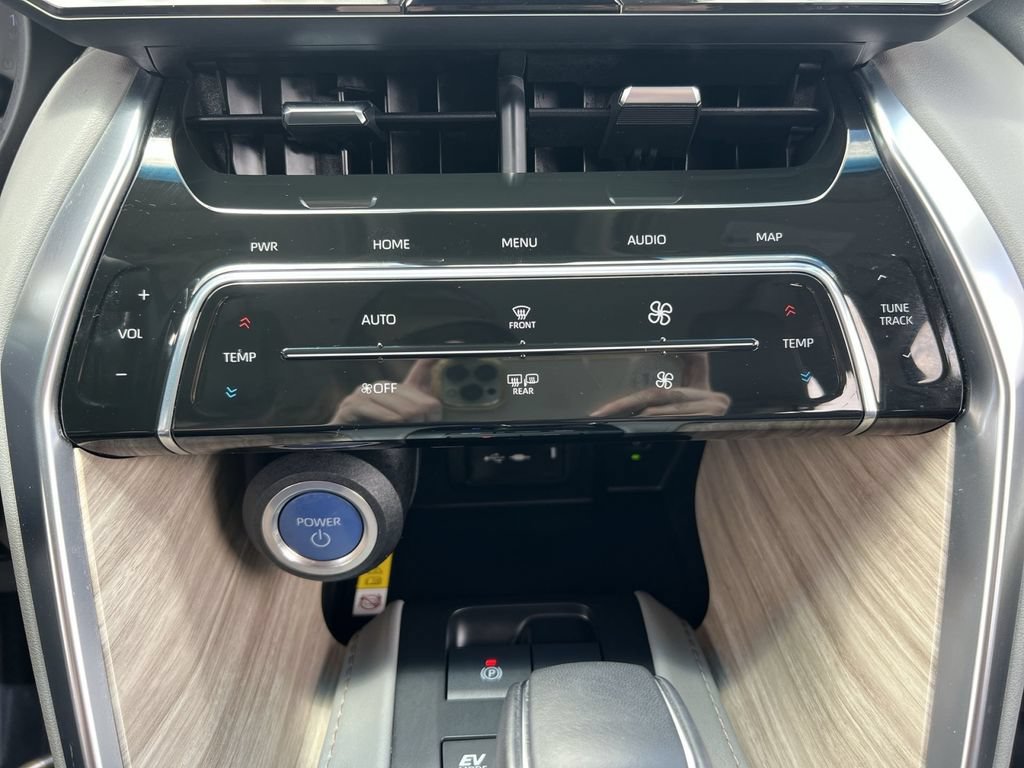 Used 2021 Toyota Venza AWD/4WD image 21