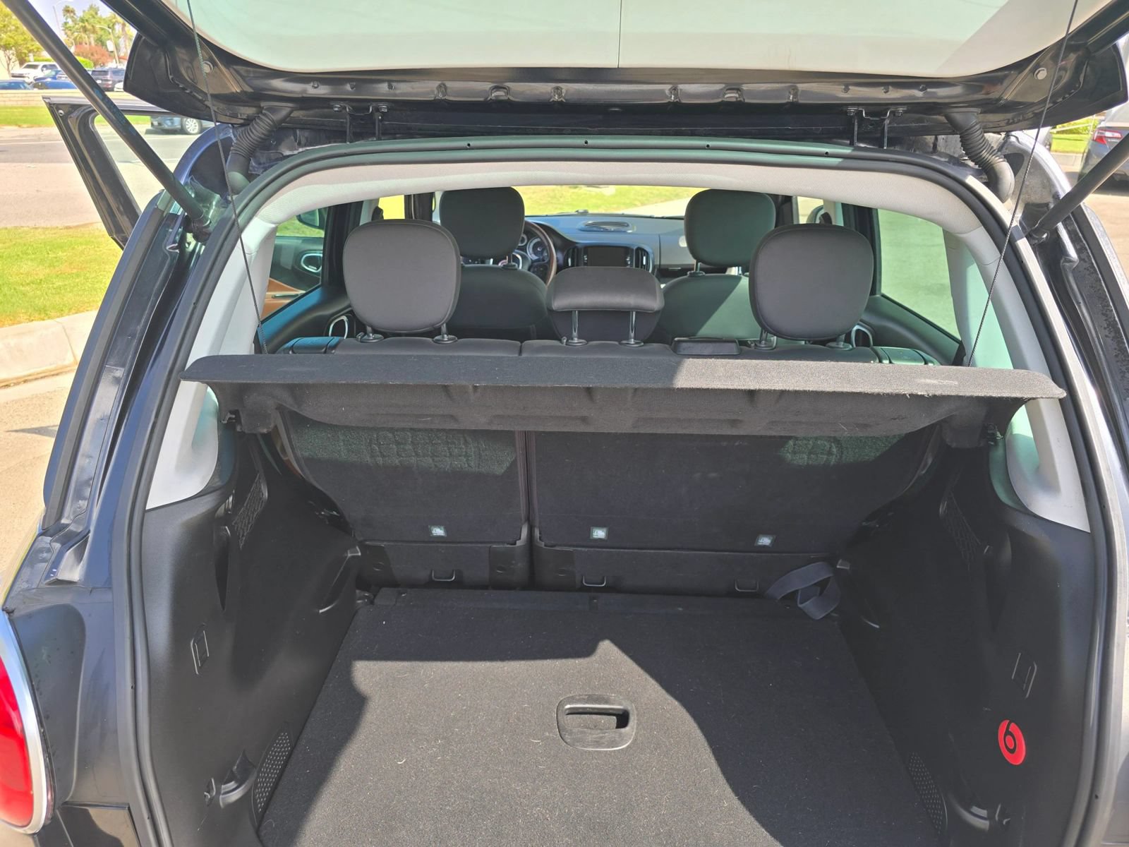 Used 2014 FIAT 500L Trekking w/ Popular Equipment Group FWD image 14