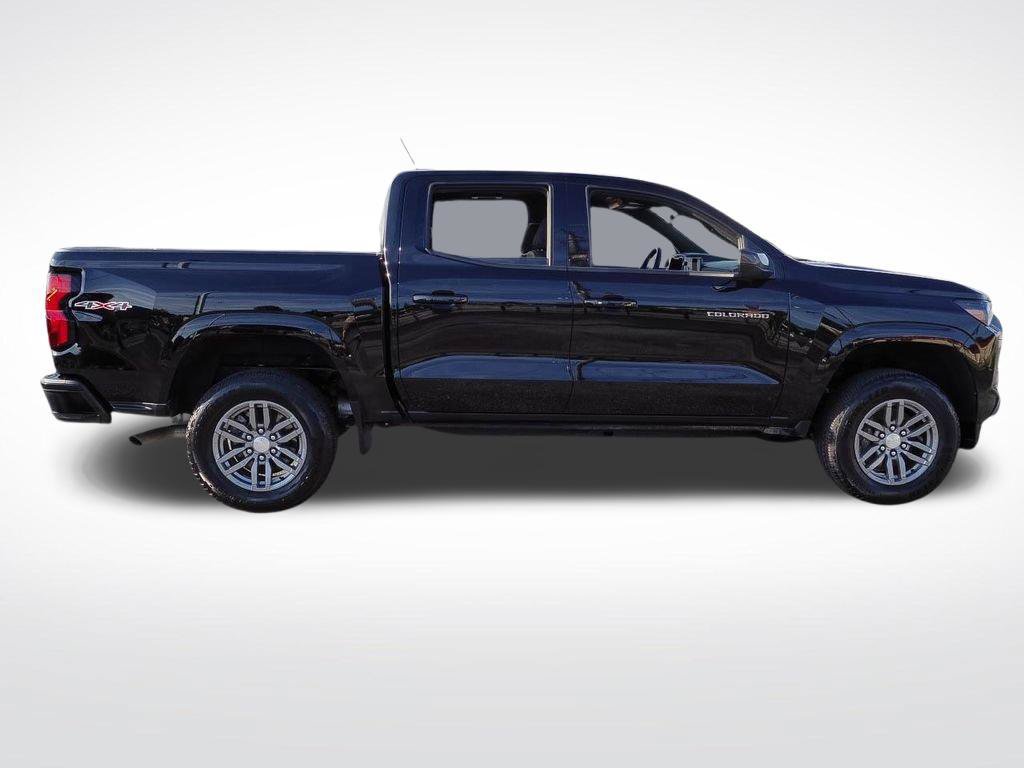 Certified 2024 Chevrolet Colorado LT w/ LT Convenience Package AWD/4WD image 8