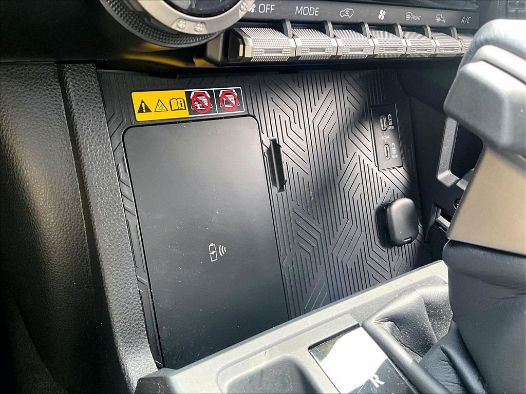 Used 2026 Toyota 4Runner Platinum AWD/4WD image 27