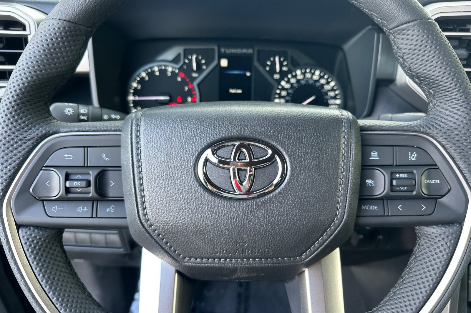 New 2026 Toyota Tundra SR5 w/ TRD Off-Road Package AWD/4WD image 25