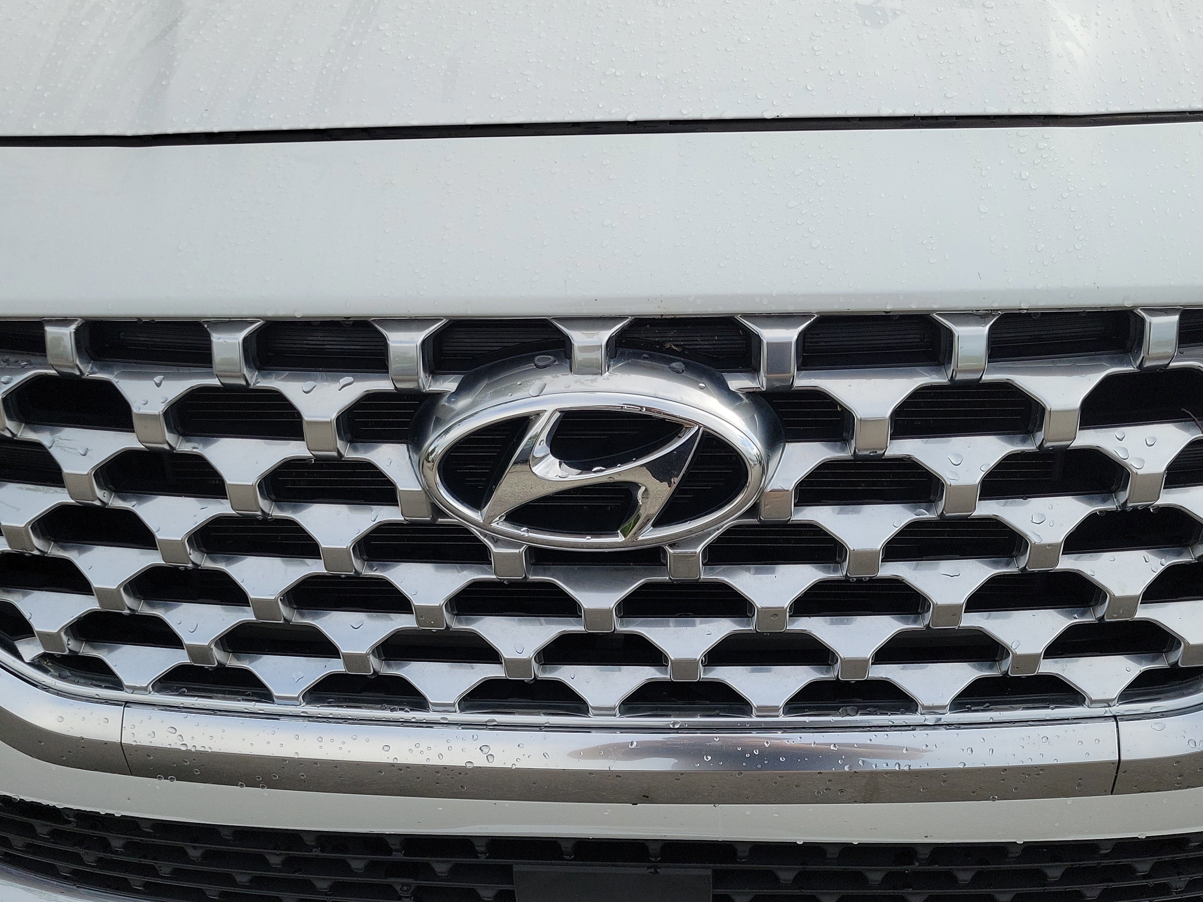 Used 2021 Hyundai Santa Fe SEL w/ Convenience + Premium Package FWD image 12