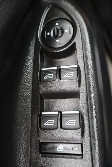 Used 2017 Ford Escape SE w/ Equipment Group 201A AWD/4WD image 21