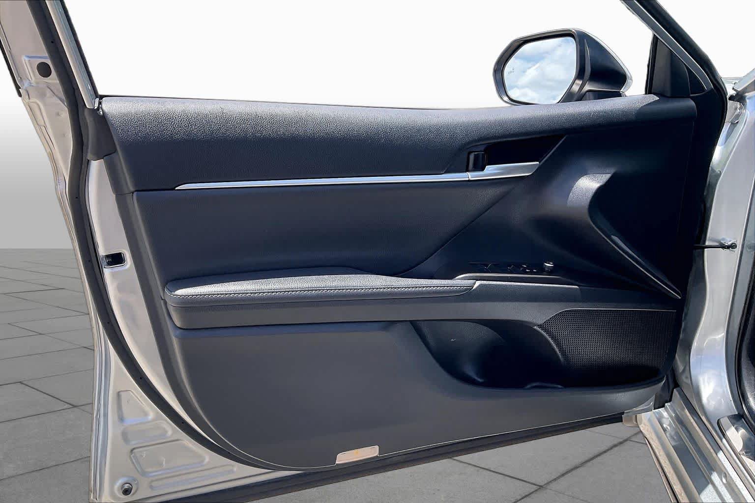 Used 2024 Toyota Camry XSE FWD image 22