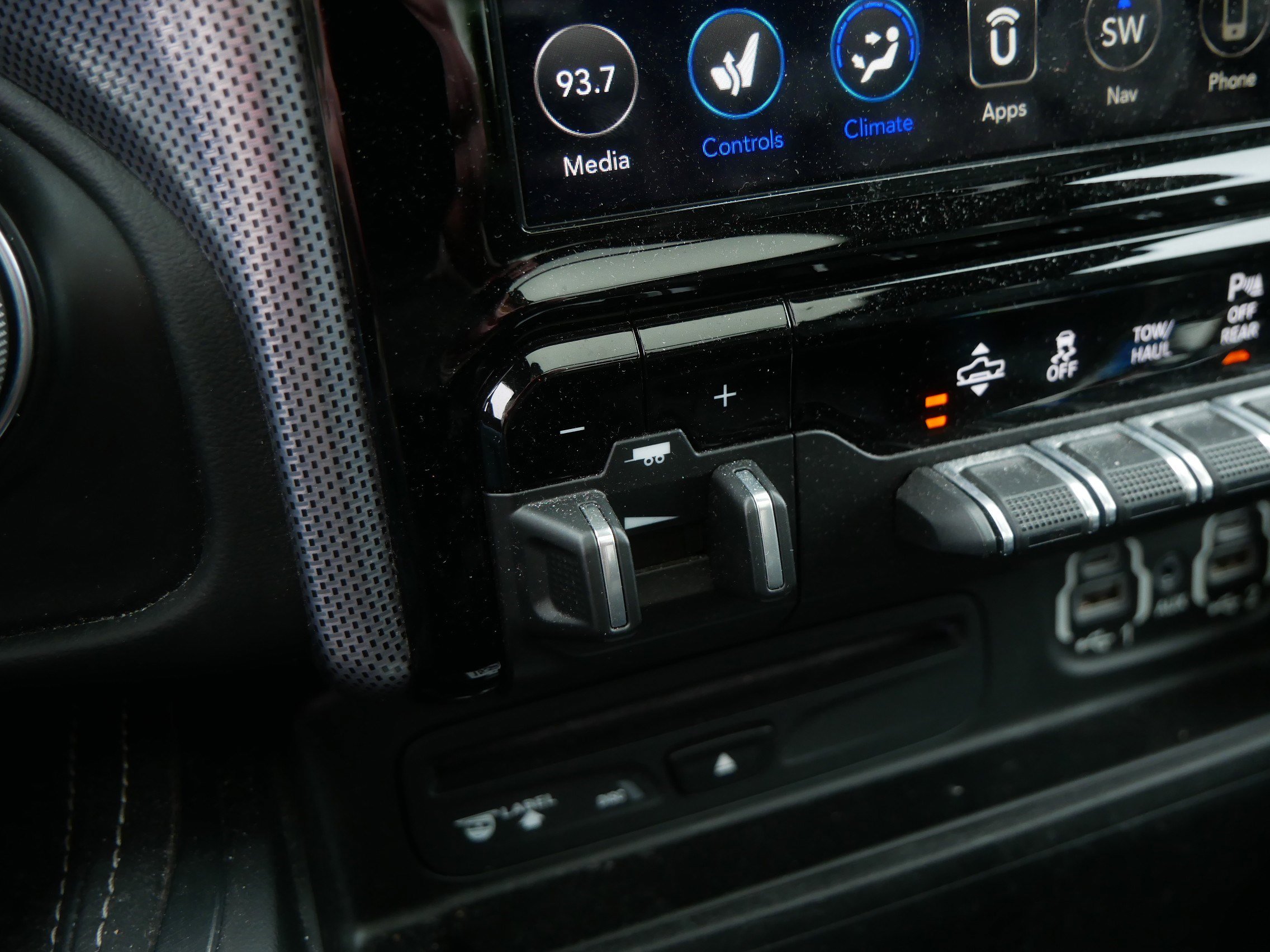 Used 2019 RAM 1500 Limited w/ Advanced Safety Group AWD/4WD image 32