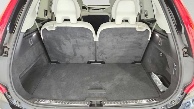 Used 2024 Volvo XC90 B6 Ultimate w/ Lounge Package AWD/4WD image 24