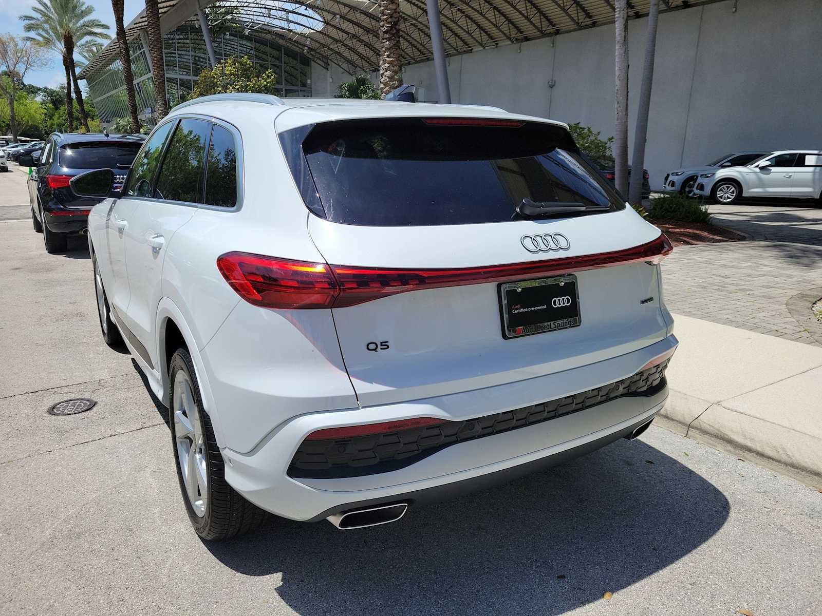 Certified 2025 Audi Q5 Premium Plus w/ Premium Plus AWD/4WD image 18