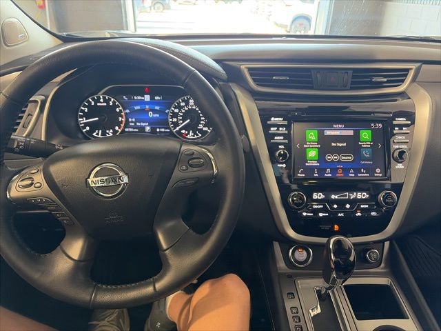 Used 2020 Nissan Murano SL w/ Moonroof Package AWD/4WD image 25