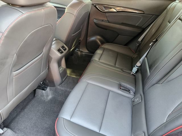 Used 2023 Buick Envision Essence w/ Sport Touring Package AWD/4WD image 31