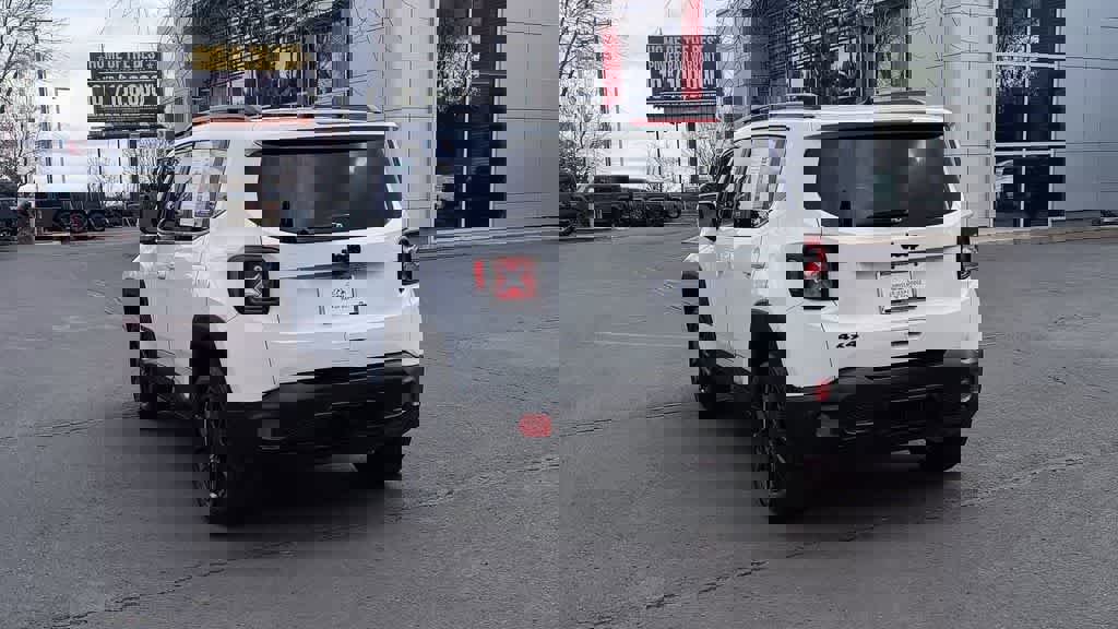 Used 2020 Jeep Renegade Altitude image 7