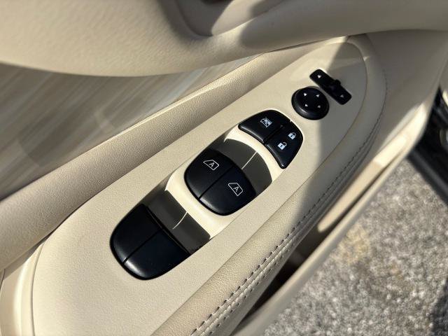 Used 2017 Nissan Murano S w/ Navigation Package AWD/4WD image 11
