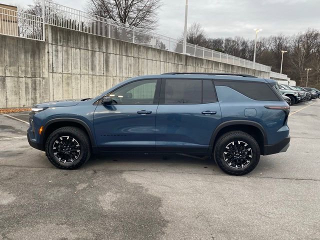 Used 2024 Chevrolet Traverse Z71 image 4