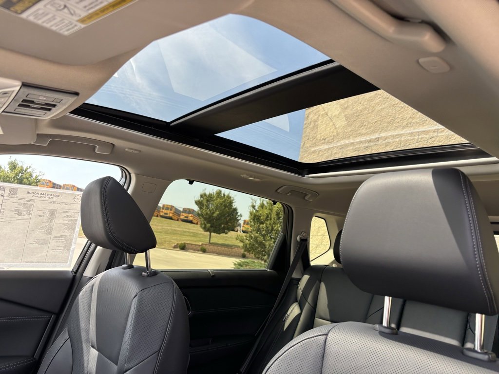 New 2026 Nissan Rogue Platinum w/ Platinum Premium Package image 25