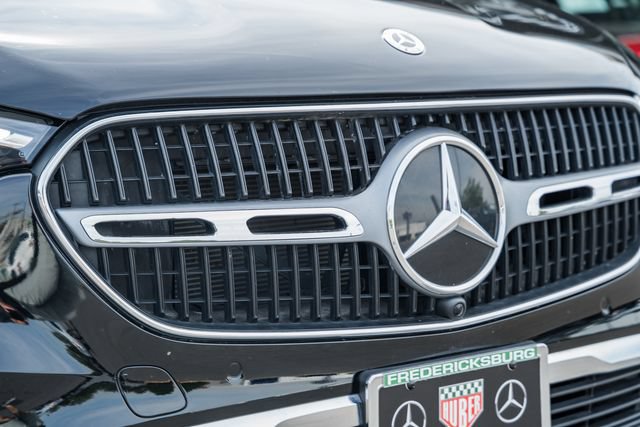 Used 2024 Mercedes-Benz GLC 300 4MATIC image 10