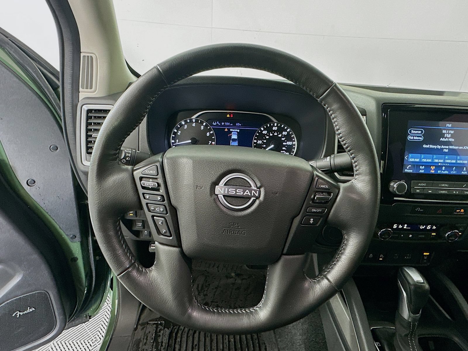 Certified 2024 Nissan Frontier SL w/ Technology Package RWD image 11