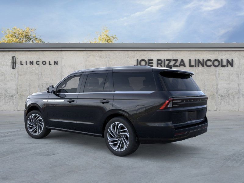 New 2025 Lincoln Navigator Reserve image 4