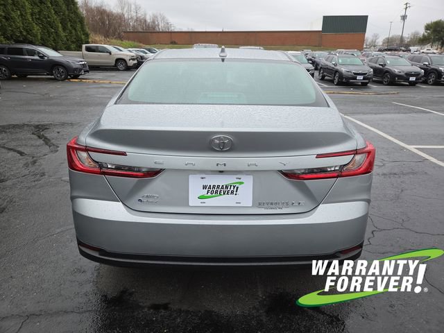 Used 2025 Toyota Camry LE AWD/4WD image 6
