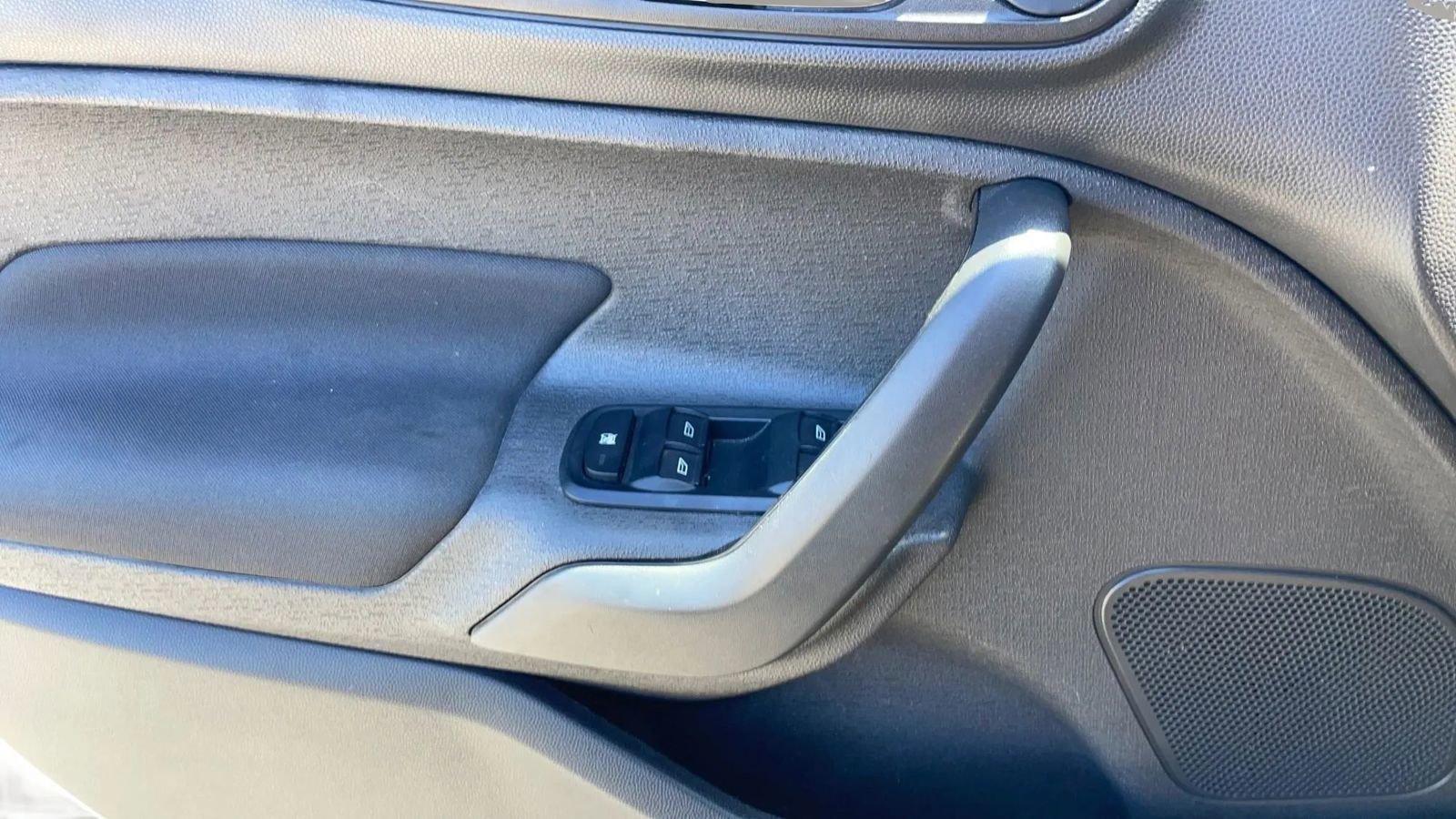Used 2014 Ford Fiesta SE FWD image 26