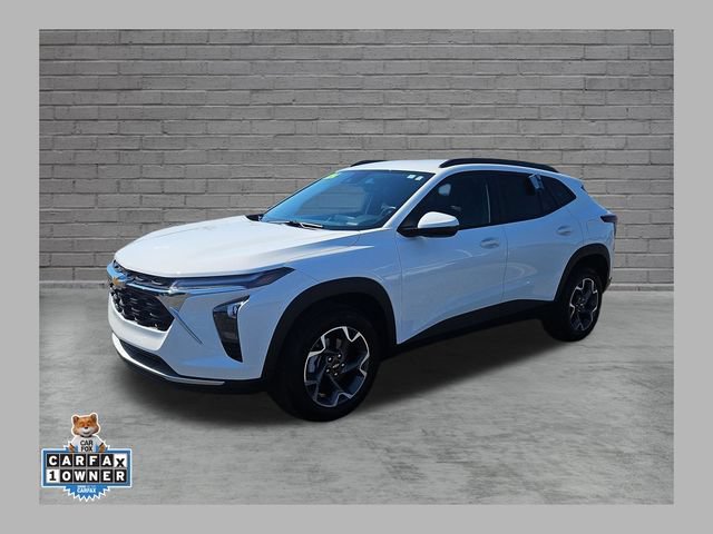 Used 2024 Chevrolet Trax LT w/ Driver Confidence Package