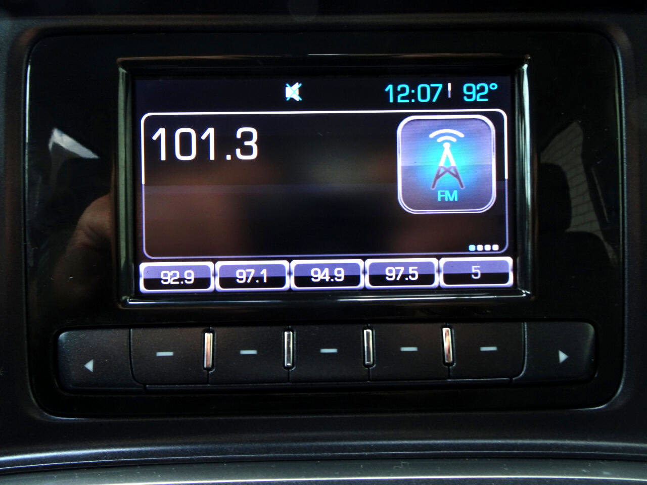 Used 2015 Chevrolet Silverado 1500 LT image 17