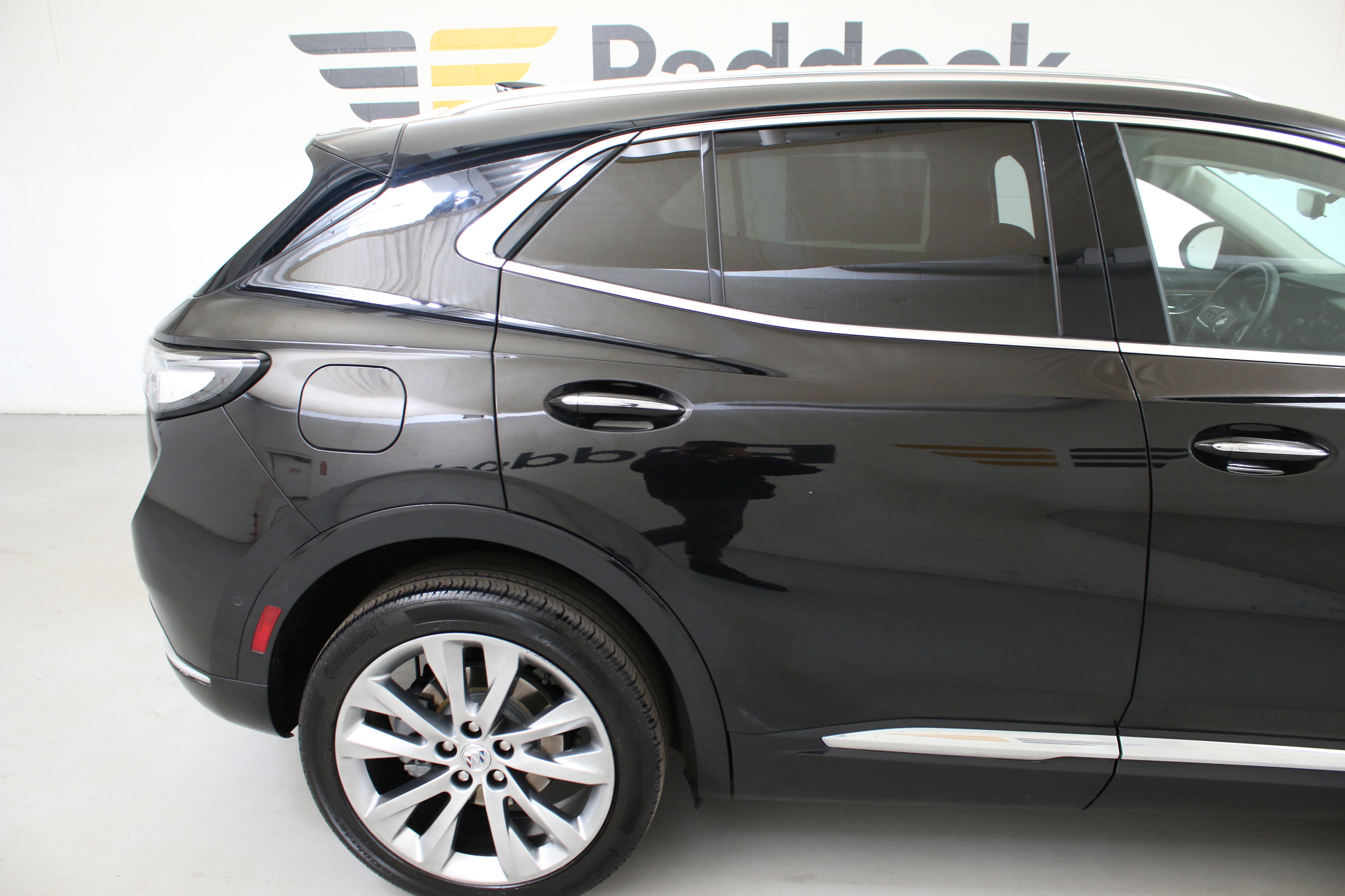 Used 2022 Buick Envision Avenir w/ Technology Package II image 10