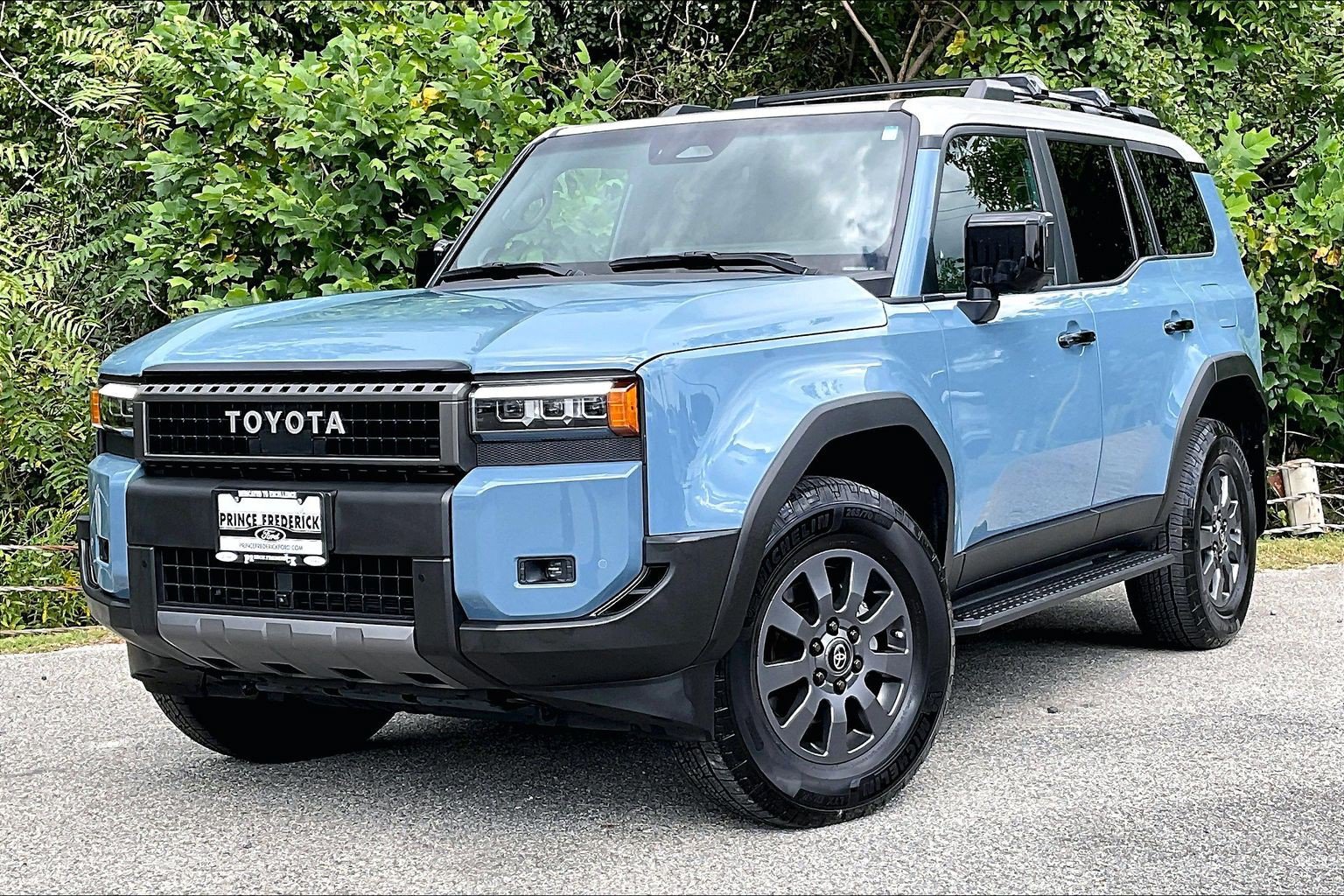 Used 2025 Toyota Land Cruiser w/ Premium Package AWD/4WD image 3