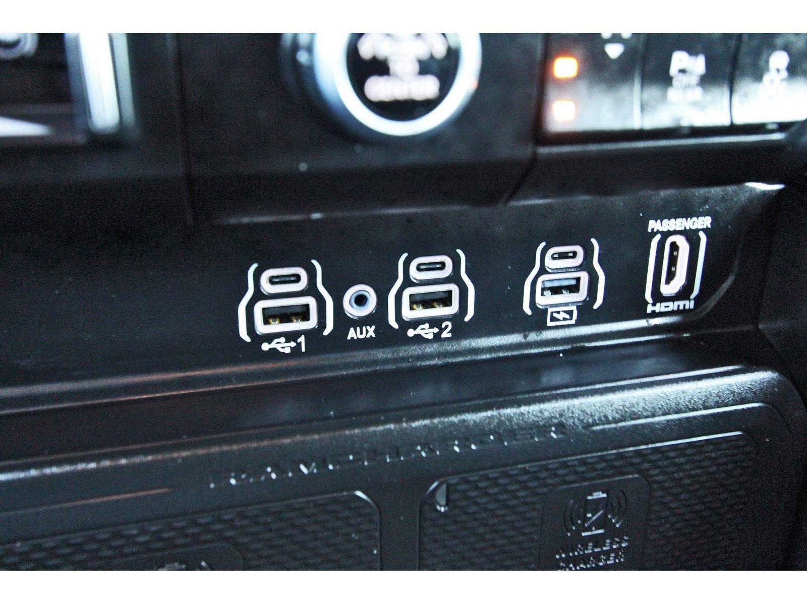 Used 2025 RAM 1500 Limited w/ Off Road Group image 28