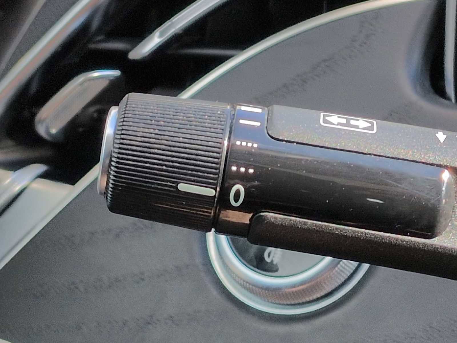 Used 2024 Mercedes-Benz E 350 4MATIC Sedan image 26