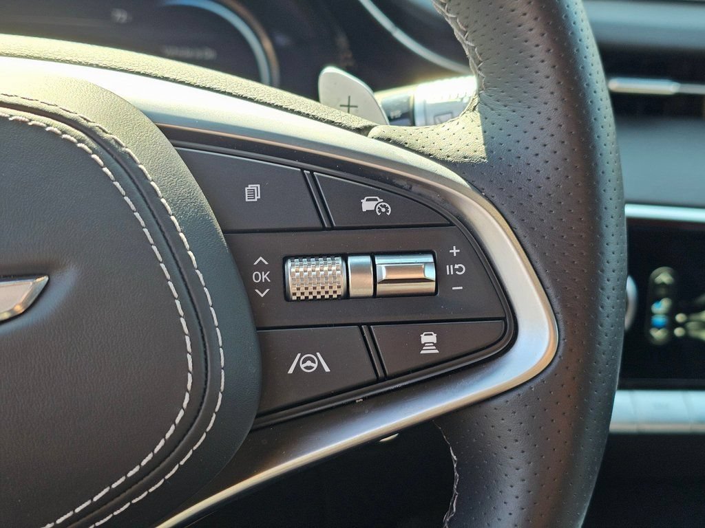 Used 2025 Genesis GV70 3.5T Sport AWD/4WD image 35