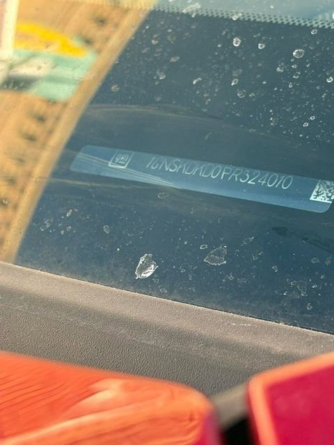 Used 2023 Chevrolet Suburban Z71 image 10