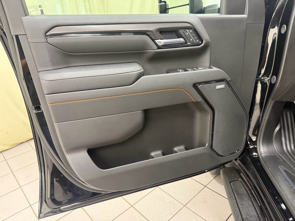 New 2026 GMC Sierra 2500 AT4 image 31