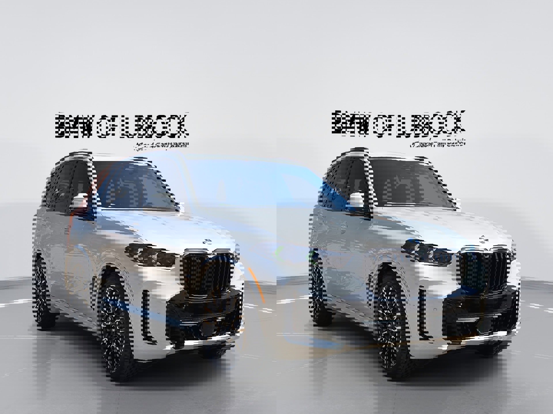 New 2026 BMW X5 xDrive50e image 1