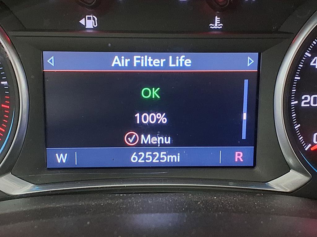 Used 2021 Chevrolet Traverse LT w/ LT Premium Package image 31