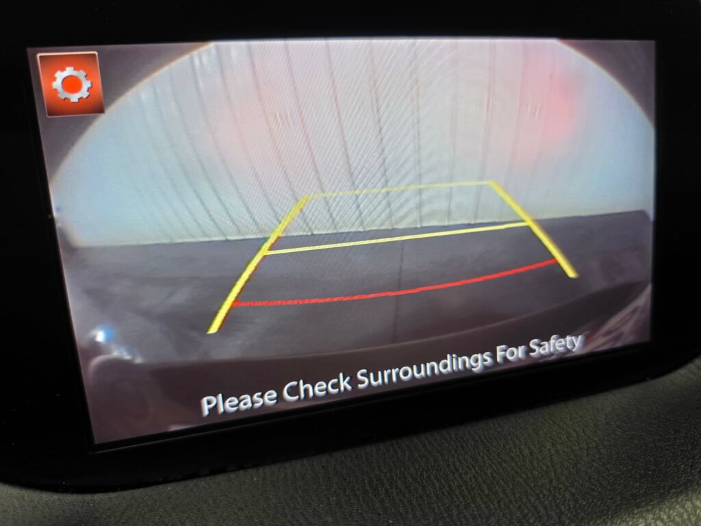 Used 2018 MAZDA MAZDA3 Grand Touring FWD image 12