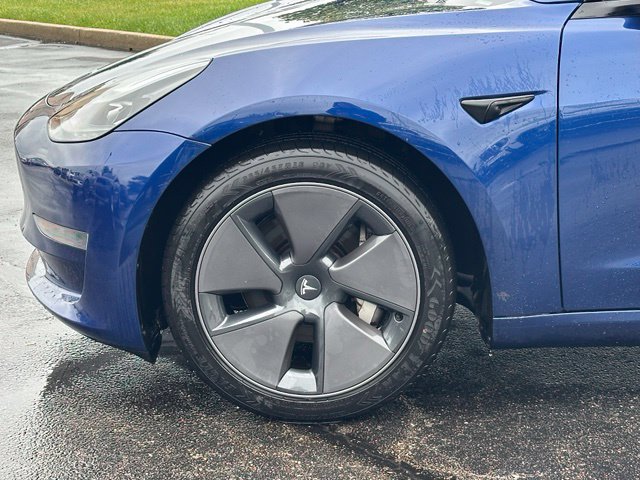 Used 2023 Tesla Model 3 Standard Range RWD image 6