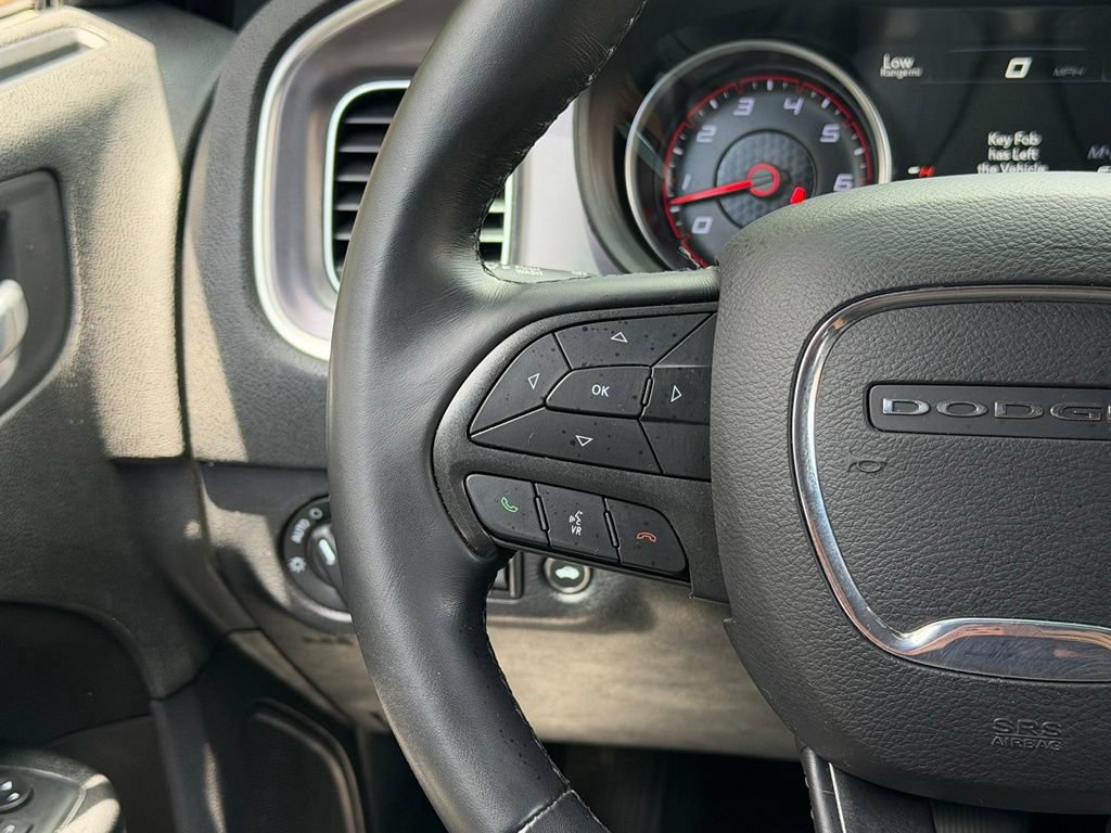 Used 2019 Dodge Charger SXT RWD image 40