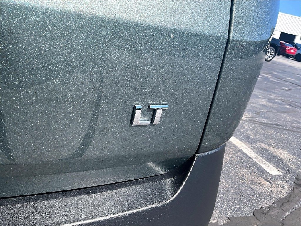 Used 2023 Chevrolet Traverse LT AWD/4WD image 29